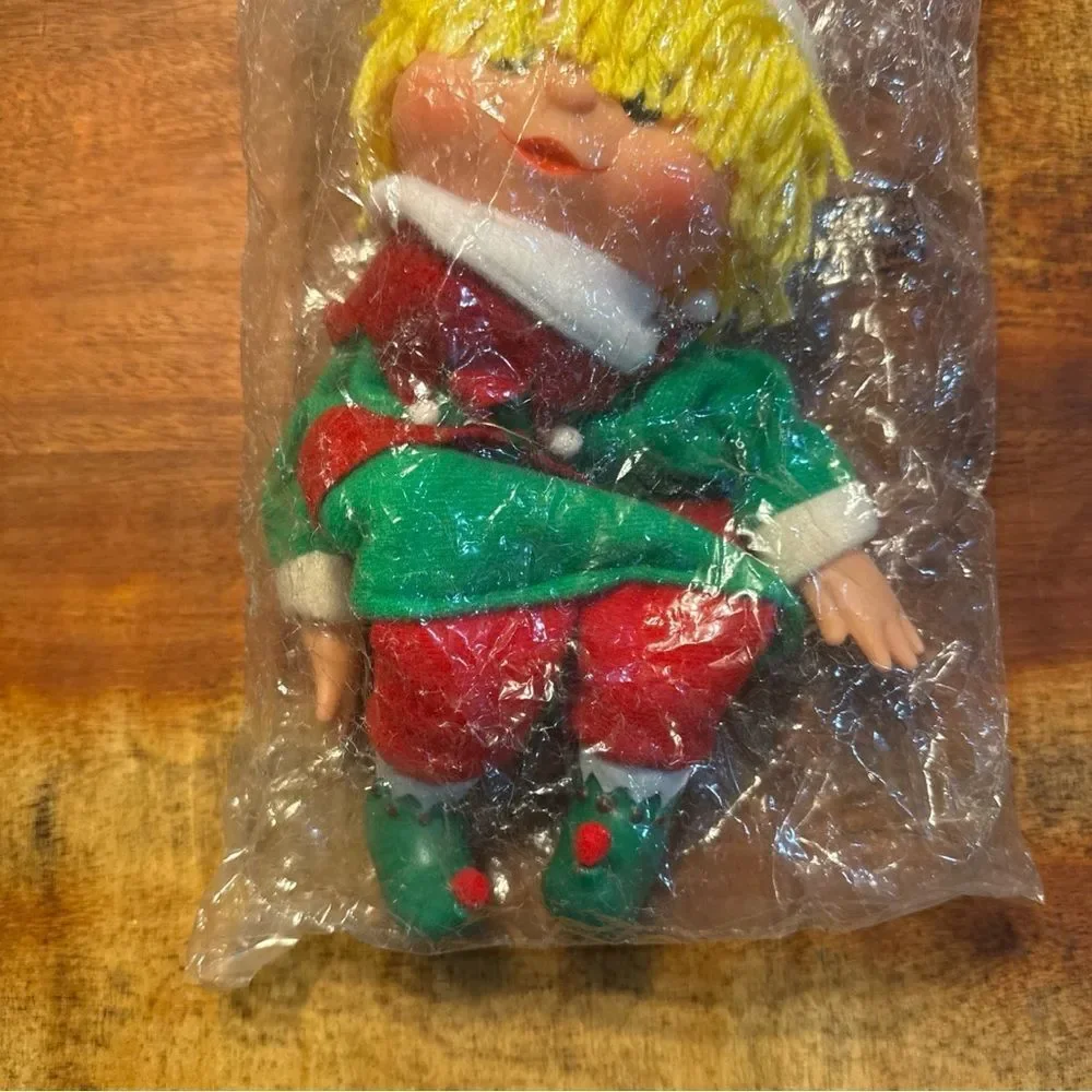 House of Lloyd Santa's Elf Hand Puppet Christmas Toy Vintage 1987 54-533 New